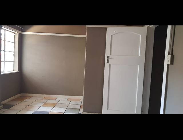 1,240M² INVESTMENT FOR SALE IN MARSHALLTOWN